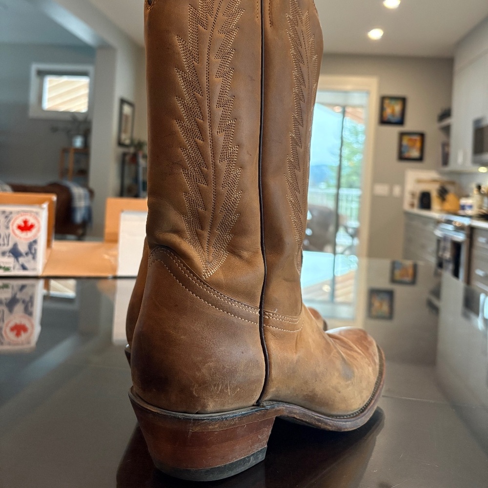 Women's Boulet Cowboy Boot Size 8